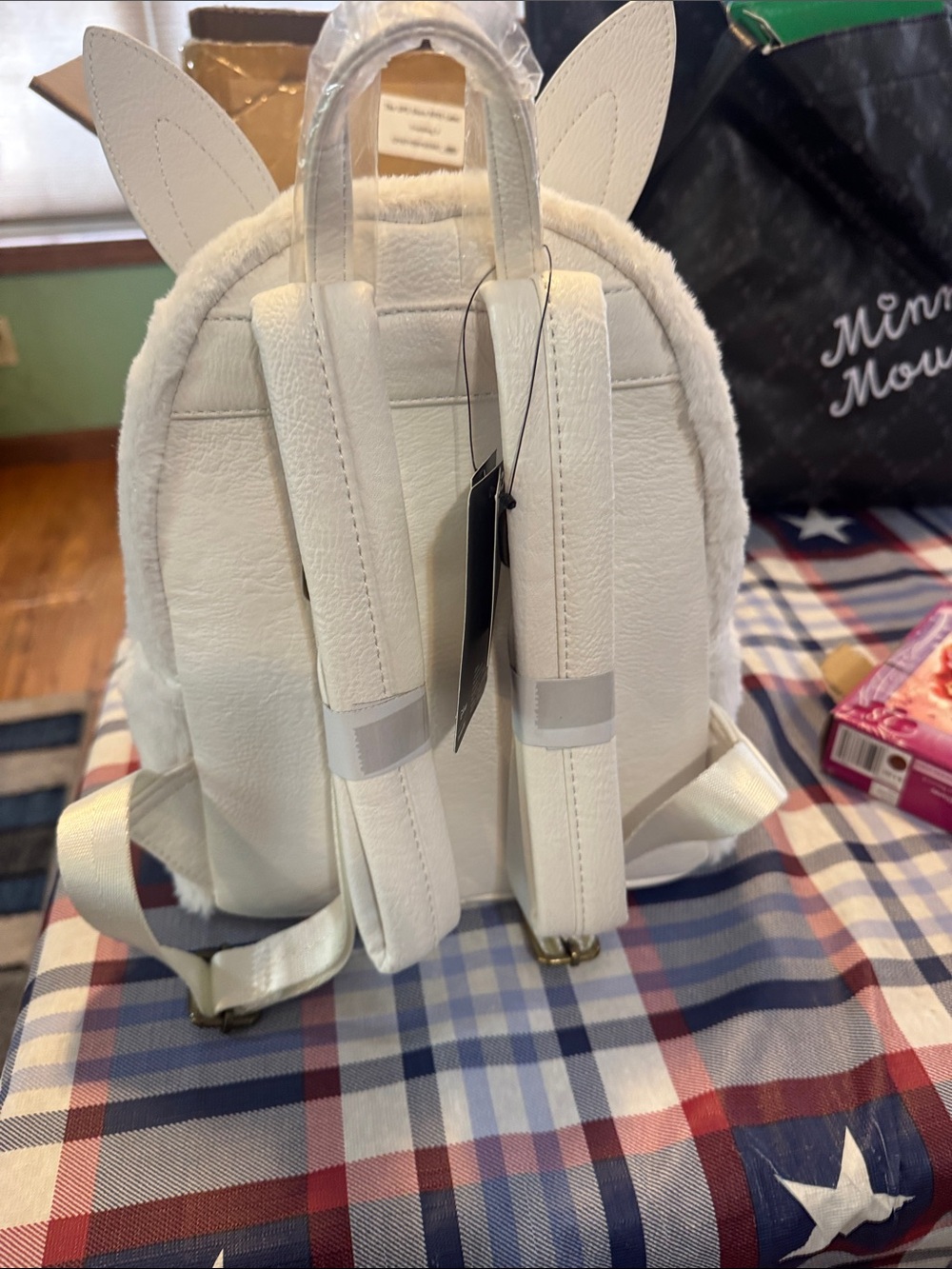 White Rabbit Loungefly backpack - Picture 3 of 5